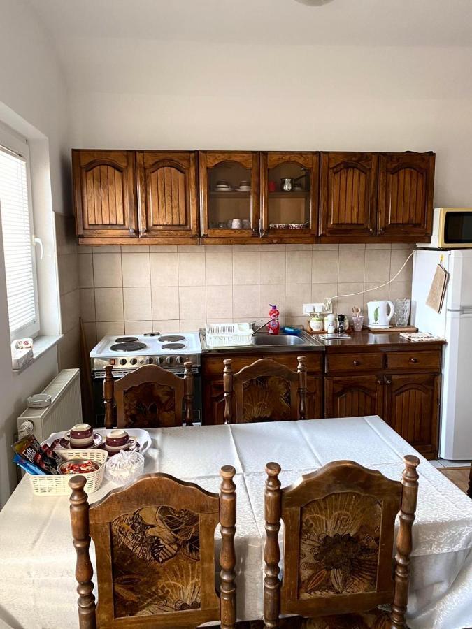 Big Apartment 3 Bedrooms Bihać 外观 照片